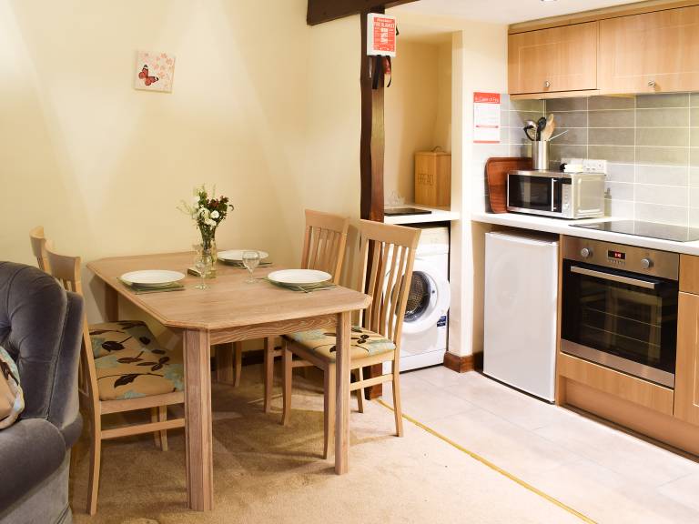 Family-oriented charming cottage with garden | Pets allowed — photo 3