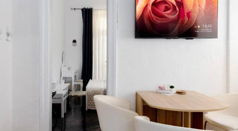 Holiday apartment with 2 rooms for 4 persons — photo 3