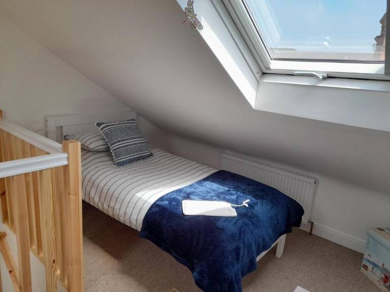 Pavilion Cottage next to Gorleston beach — photo 5