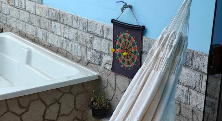 Vacation home with jacuzzi — photo 2