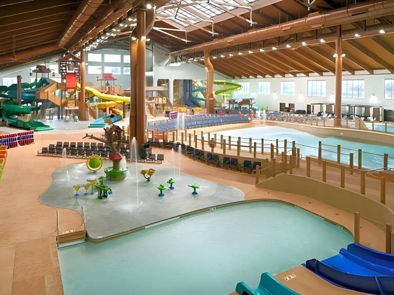 Great Wolf Lodge Manteca — photo 4