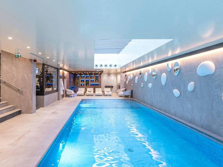 Novotel Deauville Plage in Touques