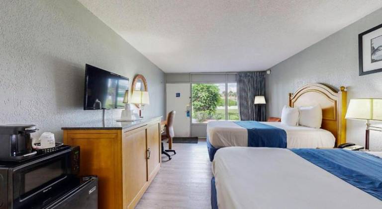 Days Inn by Wyndham Orlando Downtown — photo 3