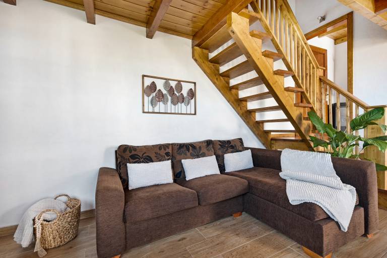 Beautiful vacation home with grill, fast internet & patio | Sea view | Good for workation | Pets allowed — photo 2