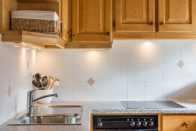 Family-oriented wonderful holiday apartment with yard, fast internet & barbecue | Mountain view | Pets allowed — photo 3