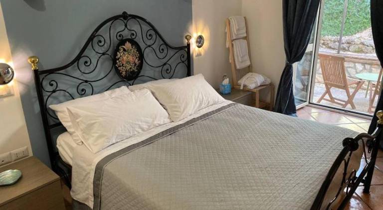 FarAway House B&B — photo 2
