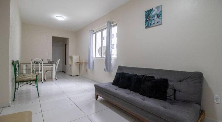 Holiday apartment with 2 rooms for 7 persons in Balneário Camboriú