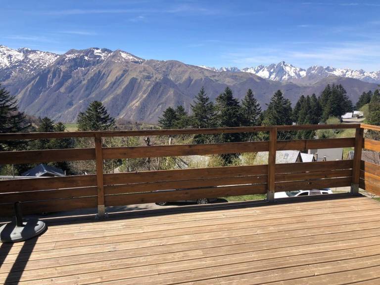 Chalet Guzet-Neige