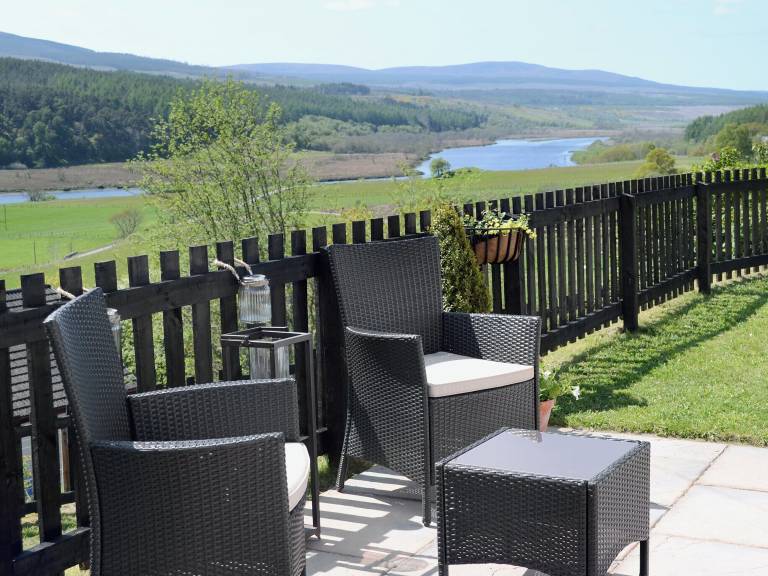 Cottage  The Highlands