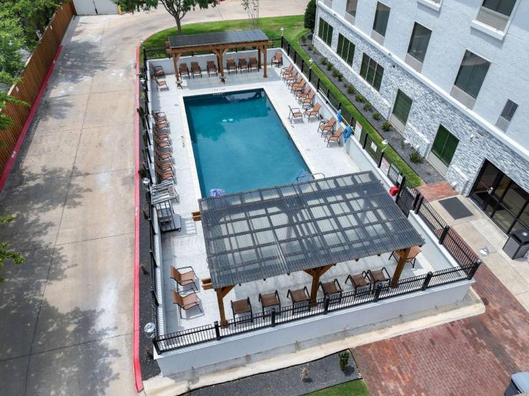 Hampton Inn & Suites Denton — photo 4