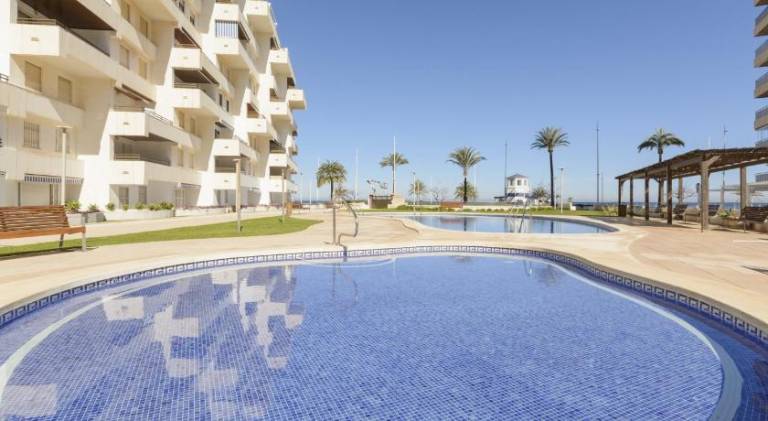 Apartment with patio, pool & yard — photo 3