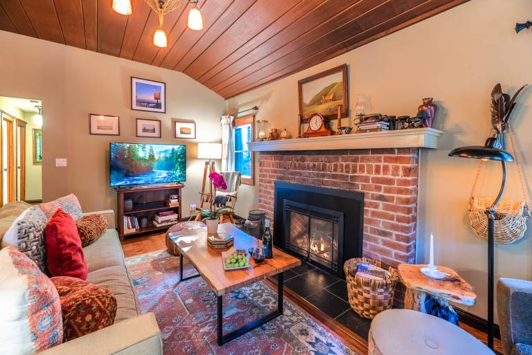 House Guerneville
