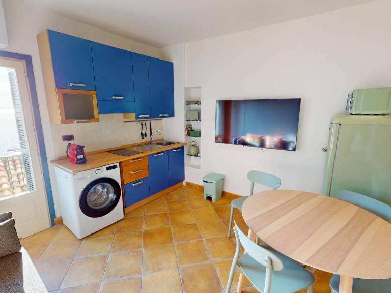 Studio with 1 room for 4 persons — photo 2