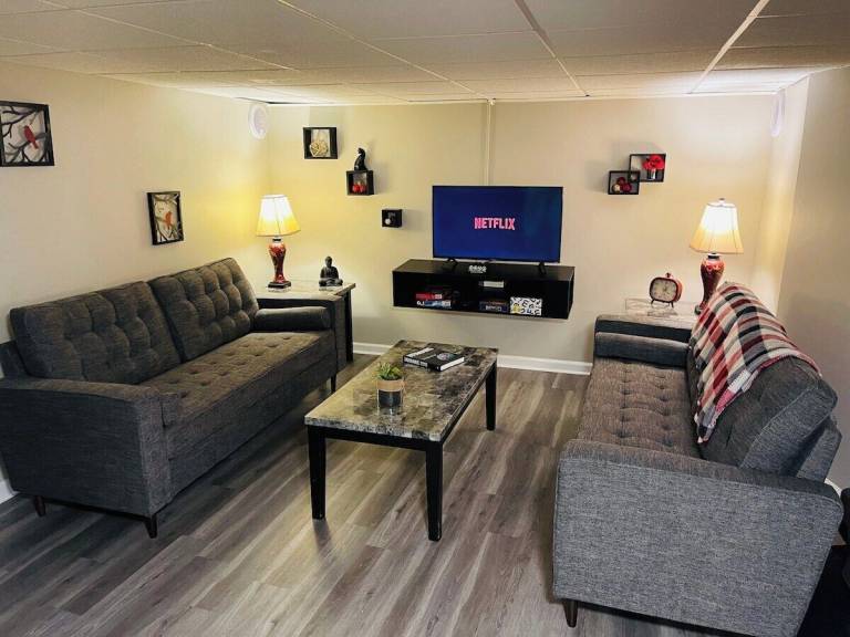 Apartment Independence