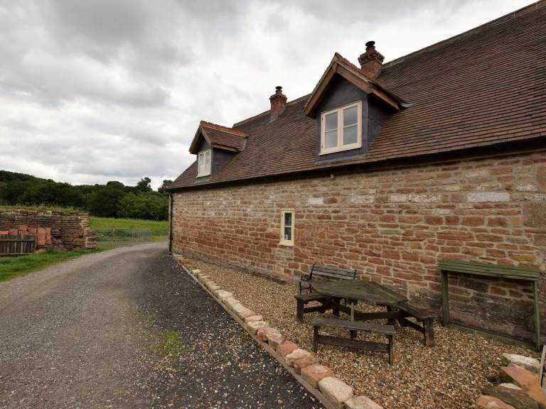 Cottage  Nottingham