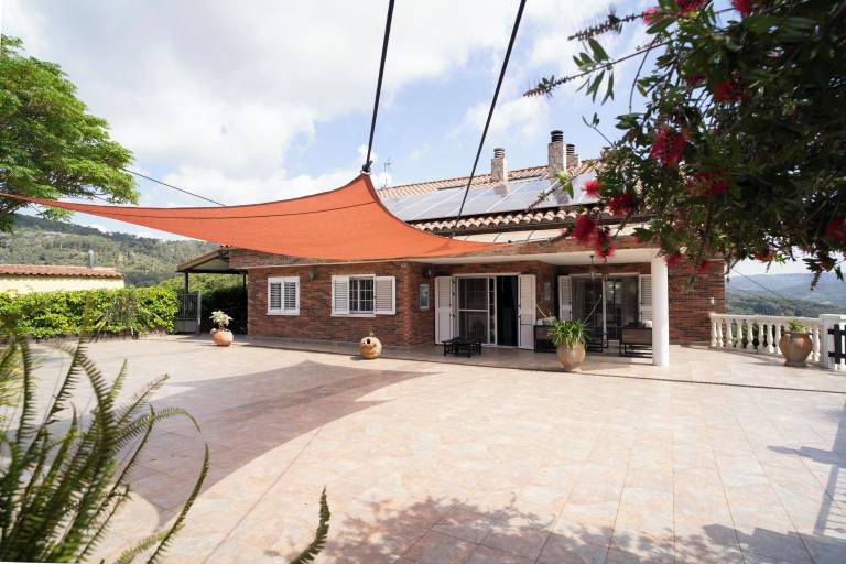 Villa Cabrils
