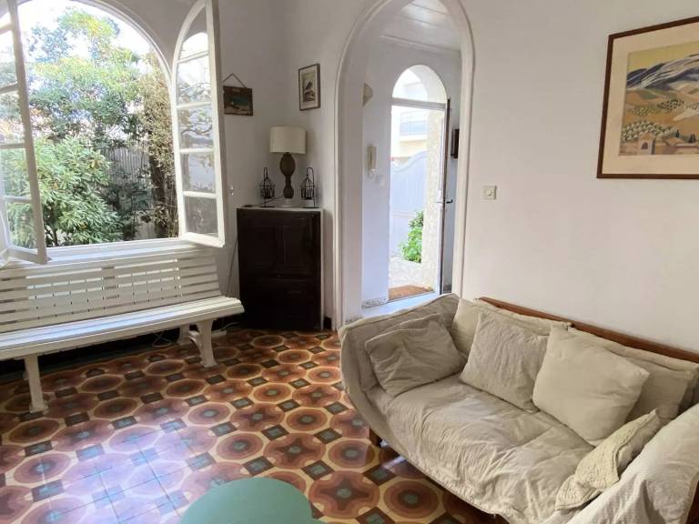 Fully equipped nice vacation home with barbeque & patio | Next to the beach | Pet-friendly — photo 2