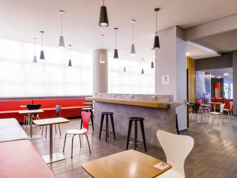 Ibis Sao Jose dos Campos Dutra — photo 5