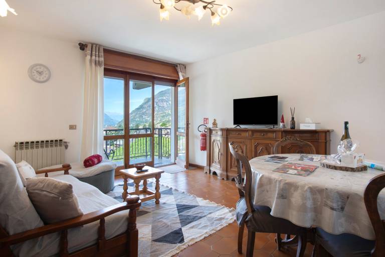 Apartment 'Maison Du Soleil - Bien-être' with Mountain View, Private Terrace and Wi-Fi — photo 5