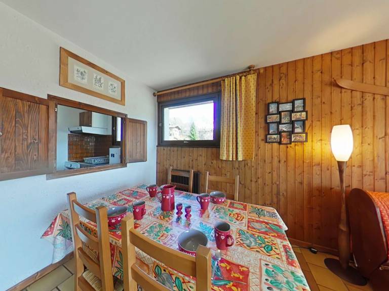 Grand-Bornand Apt 6 pers. 2 bedr. - Ski shuttle, Fireplace, Cleaning included — photo 5