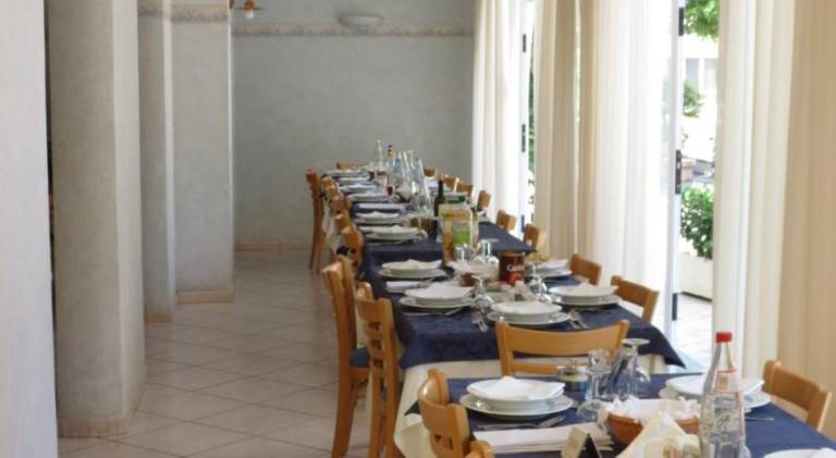 Hotel Luciana — photo 2