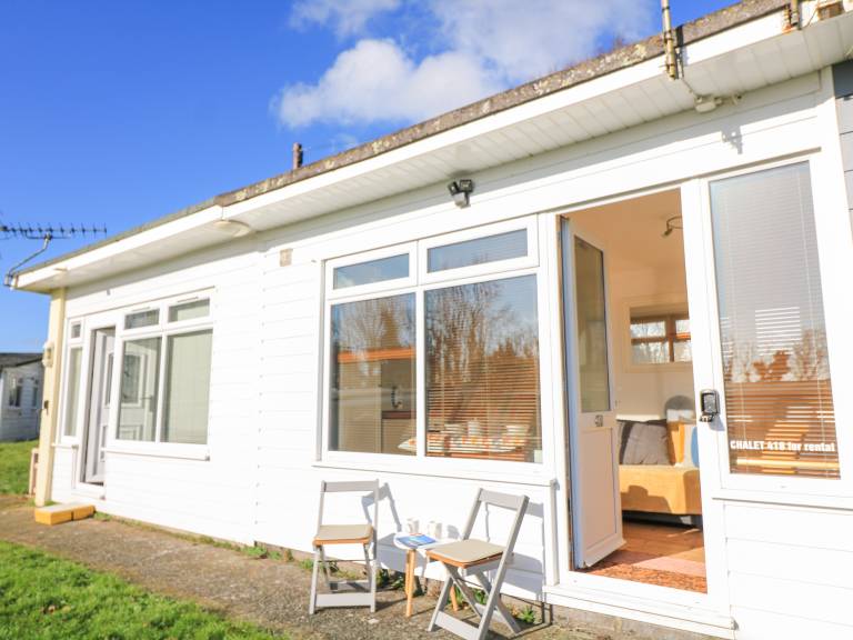 Cottage with garden | Pet-friendly — photo 2