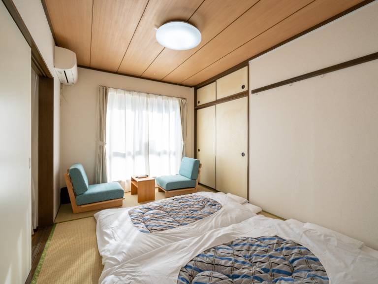 Apartment 5