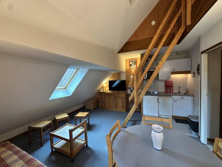 Apartment with 1 room for 4 persons — photo 4