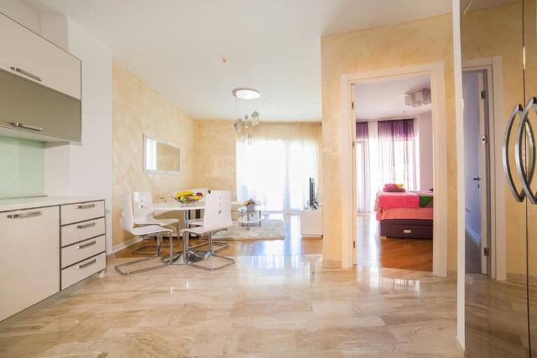 Fully equipped holiday apartment with pool & sauna | Next to the beach | Pets are welcome — photo 2