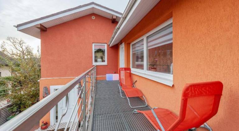 Rental apartment with pool & jacuzzi — photo 5