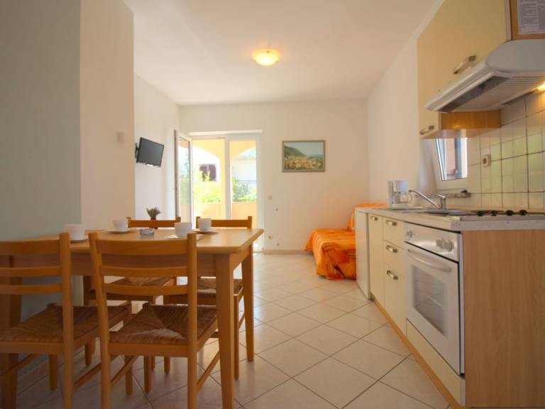 Pleasant rental apartment with patio & garden | Nature view | Pets are welcome — photo 5