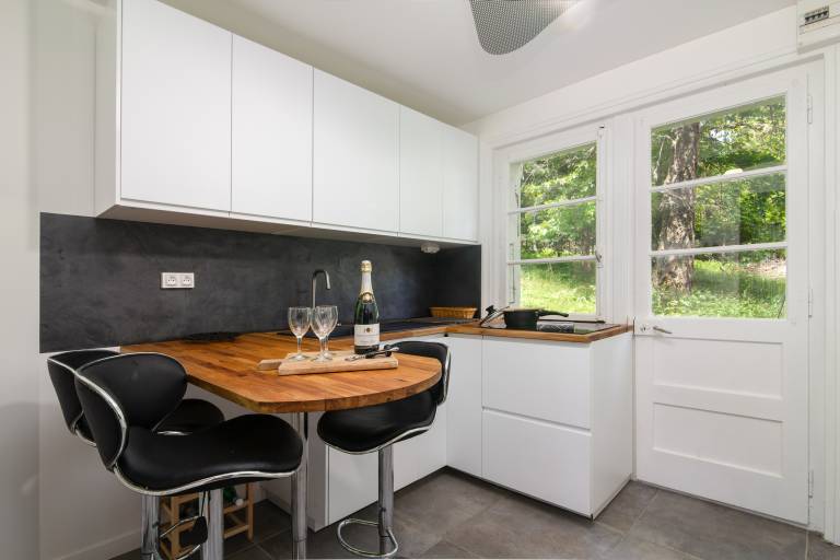 Chalet with garden & barbeque | Mountain view — photo 3