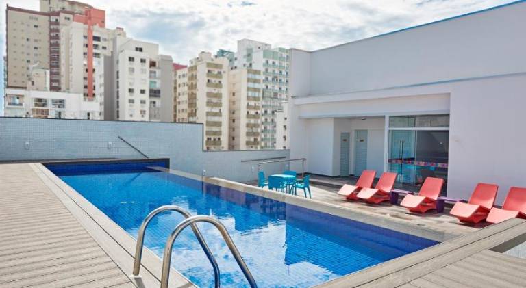 Ibis Styles Balneario Camboriu - 1 Quadra do Mar — photo 2