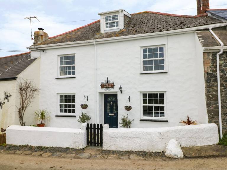 Cottage  Porthallow