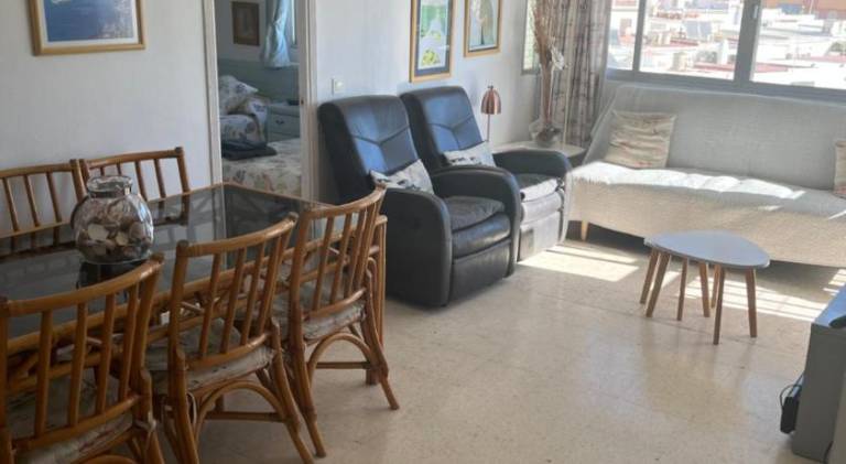 Rental apartment with patio — photo 4