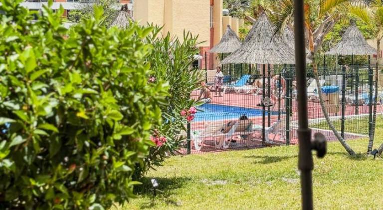 Charming vacation home with pool | Beach nearby | Dogs allowed — photo 3