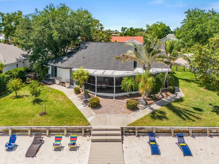 181 m&sup2; Ferienhaus