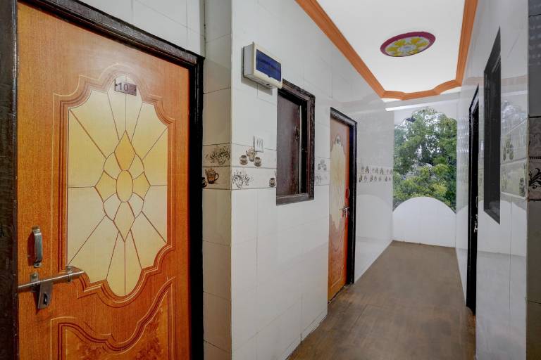 Hotel O Sai Laxmi