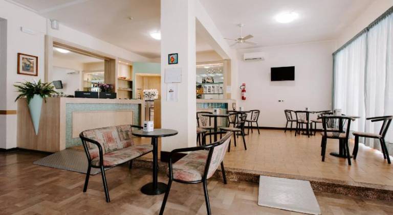 Hotel Edward — photo 2