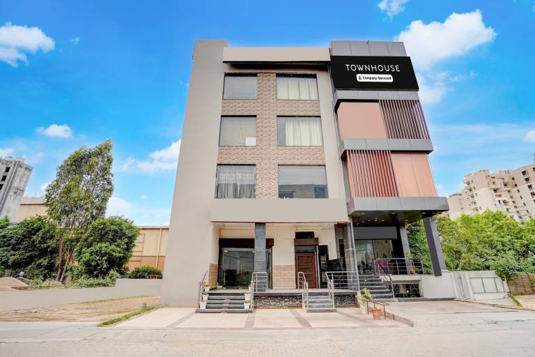 Townhouse Cosmo Mall Zirakpur Formerly R K Residency