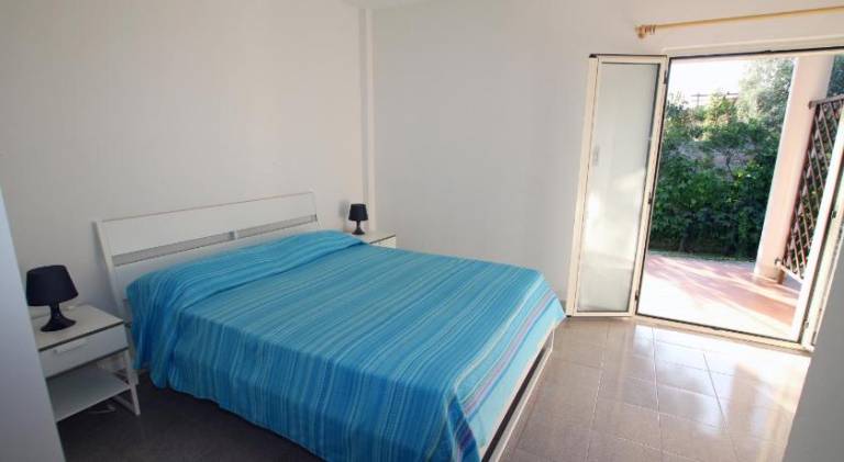 Rental apartment with terrace & BBQ — photo 2