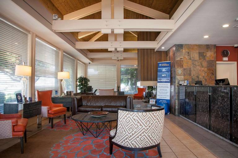 Best Western Village Inn — photo 4