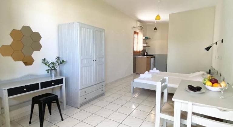 Wonderful apartment with pool & patio | Close to the beach | Good for workation | Pets allowed — photo 5