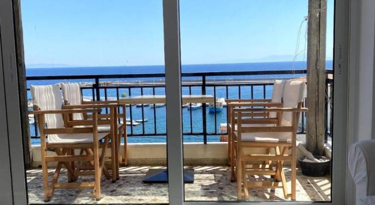 Vacation home with 3 rooms for 5 persons in Lesvos