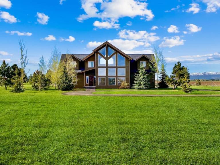 Cabin Valley County