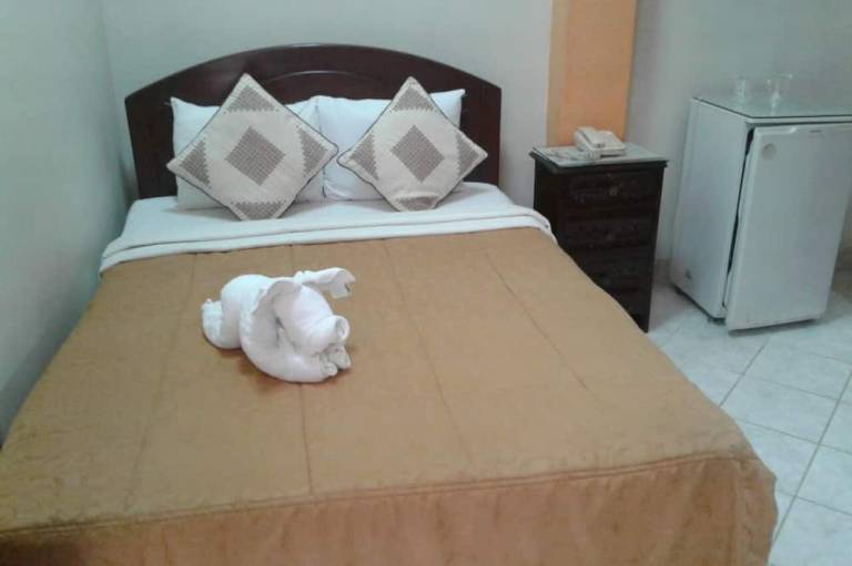Hotel Plaza Bolognesi