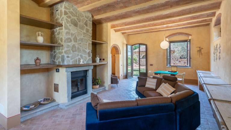 Fully equipped villa with yard, hot tub & private pool | Garden view | Dogs allowed — photo 5