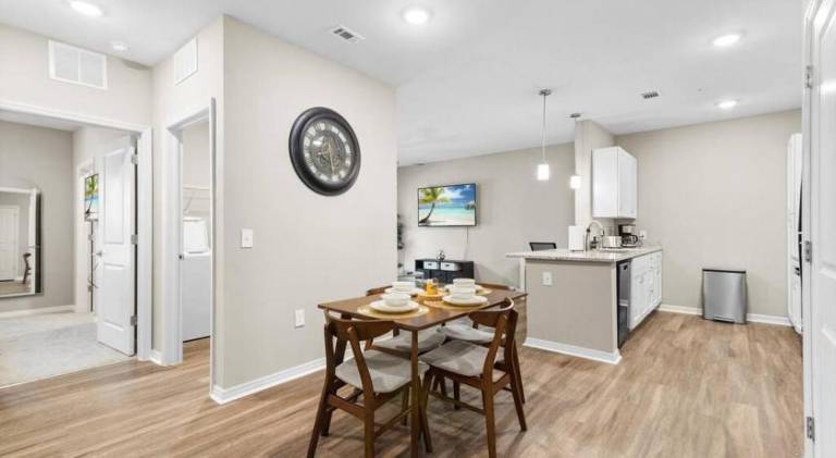 Pleasant holiday apartment with pool | Pets allowed — photo 4