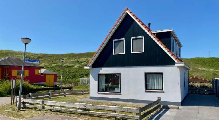 House with 4 rooms for 8 persons in Callantsoog