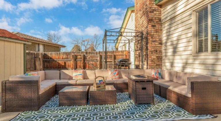 Vacation home with hot tub — photo 5